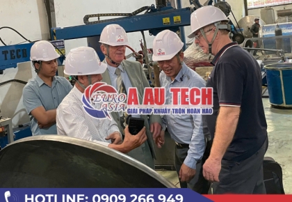 Á Âu tiếp đón đoàn khách tham quan xưởng sản xuất bồn chứa và silo