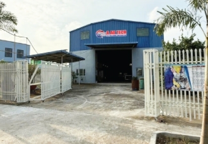 Liên hệ qua trang website: Liên hệ qua trang website: