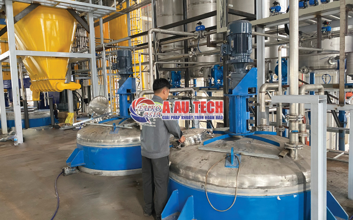 Dự án hệ thống khuấy trộn sơn kèm silo chứa phụ gia 