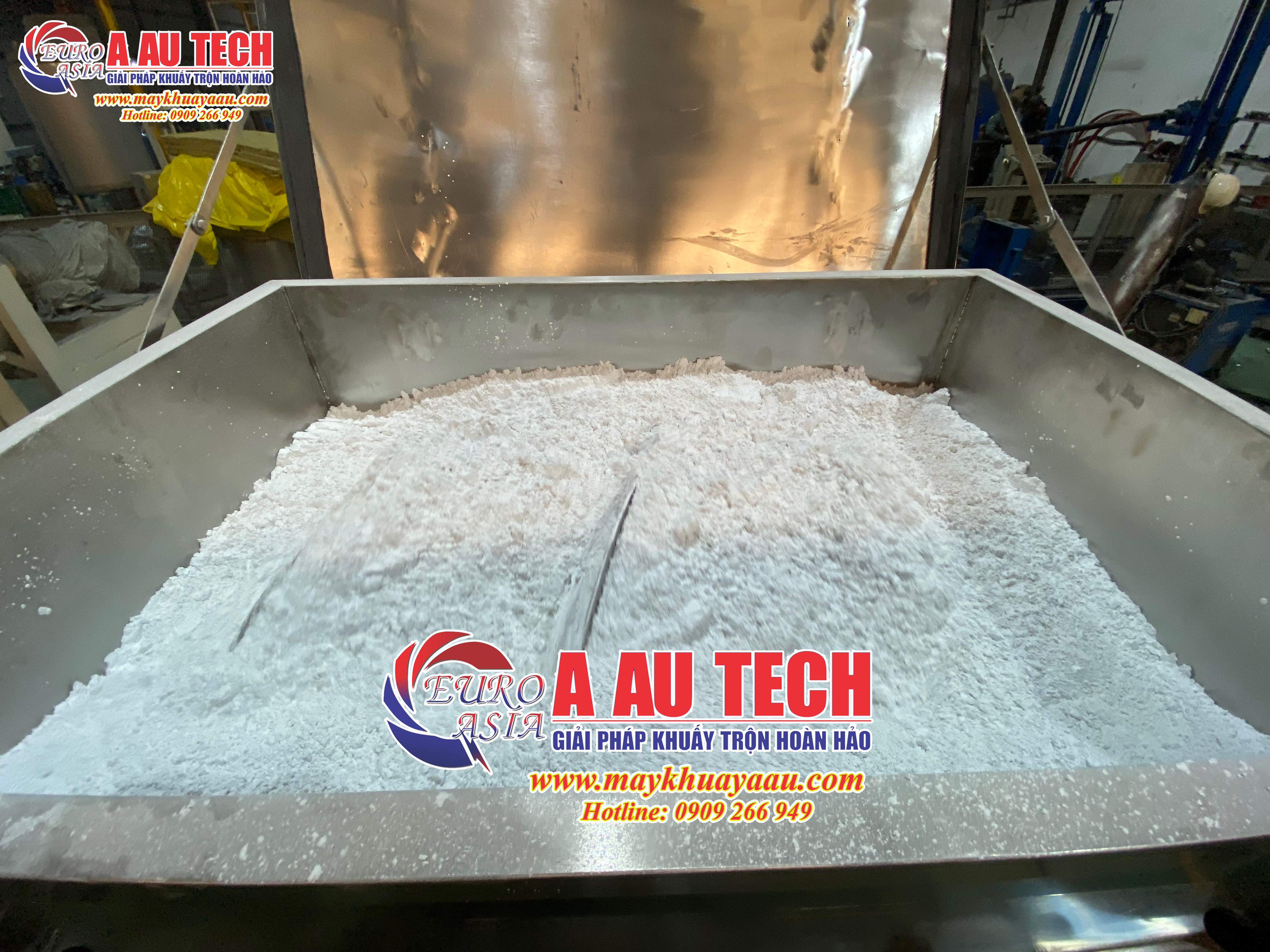Máy trộn thực phẩm nằm ngang