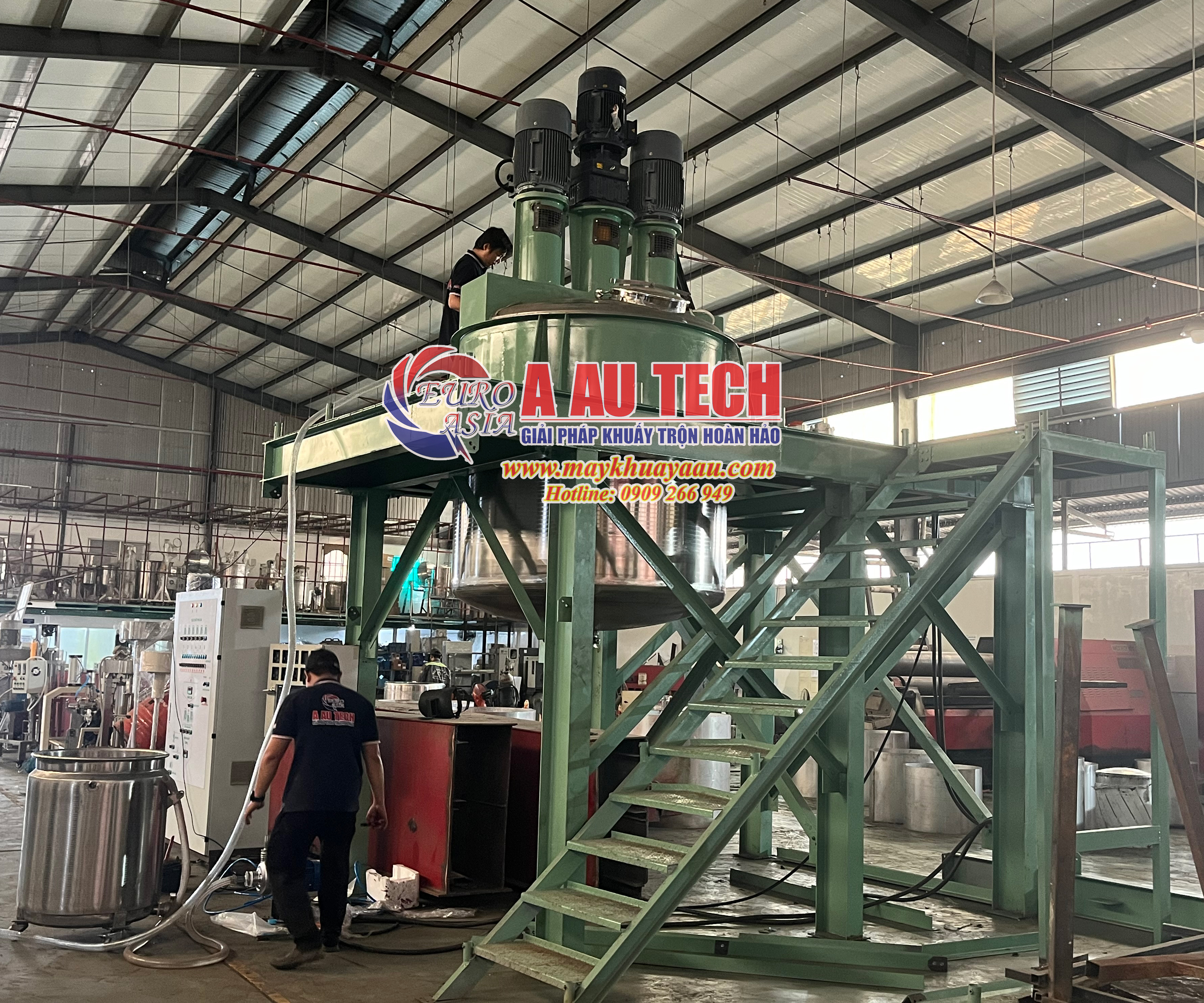 Bồn khuấy chất đặc 3000L