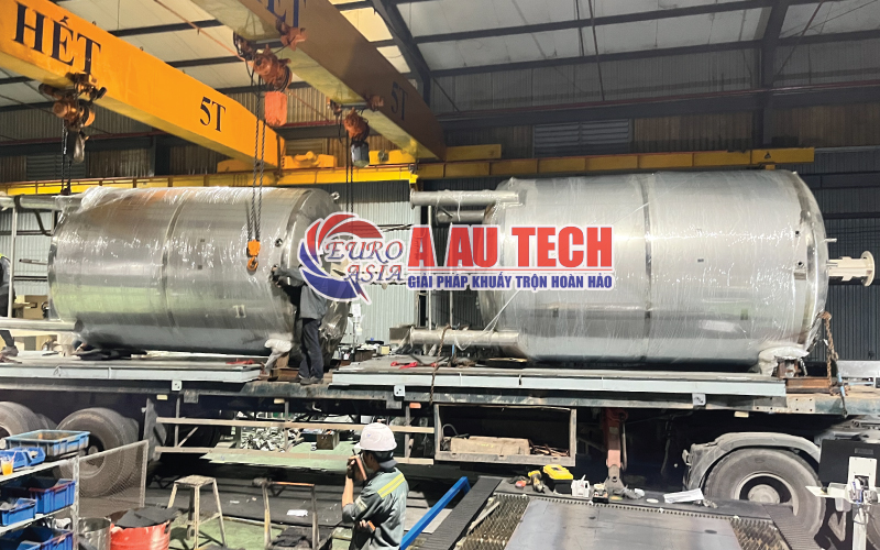 Bồn khuấy 11000 lít