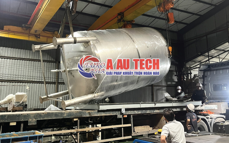 Bồn khuấy 11000 lít