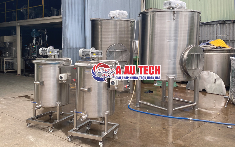 Bồn khuấy trộn hdung dịch