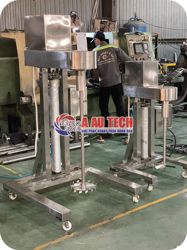 Máy khuấy khung inox