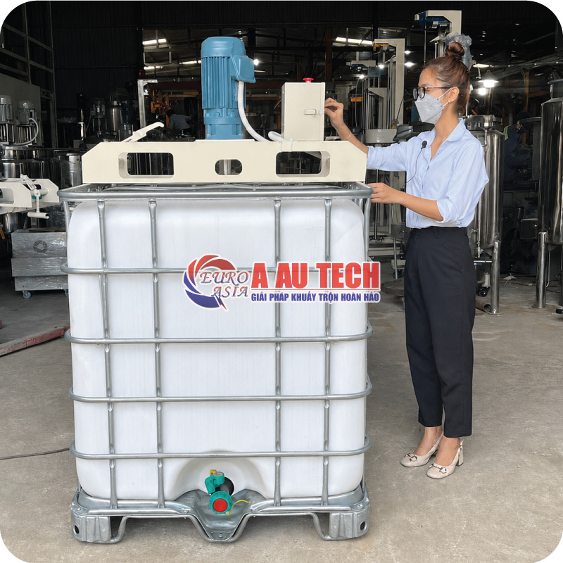 Máy khuấy thùng IBC 1000 lít