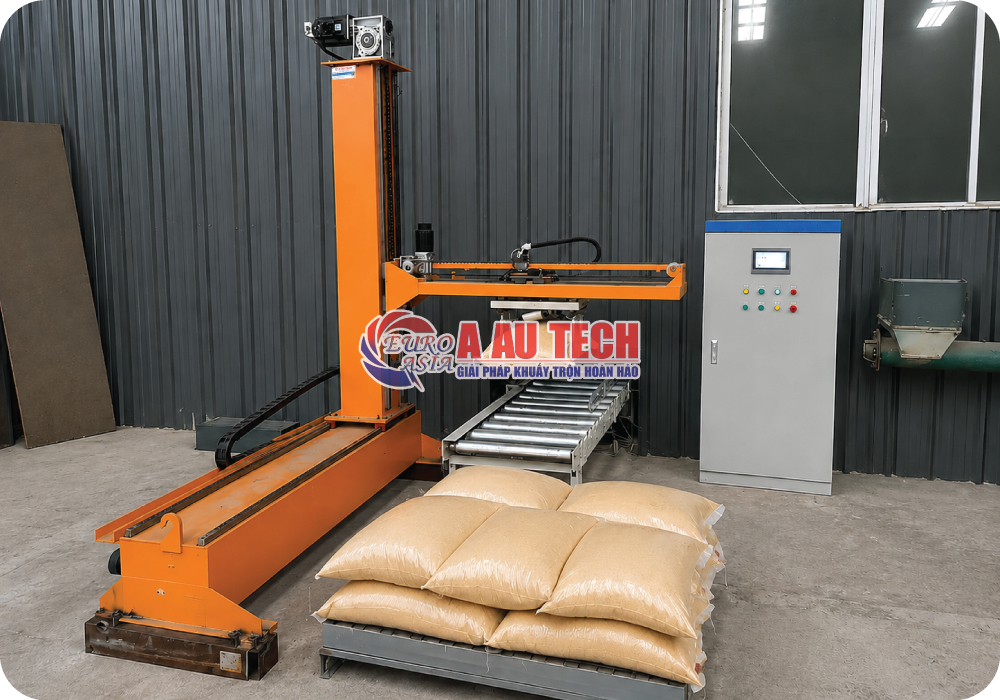 Robot xếp bao lên pallet
