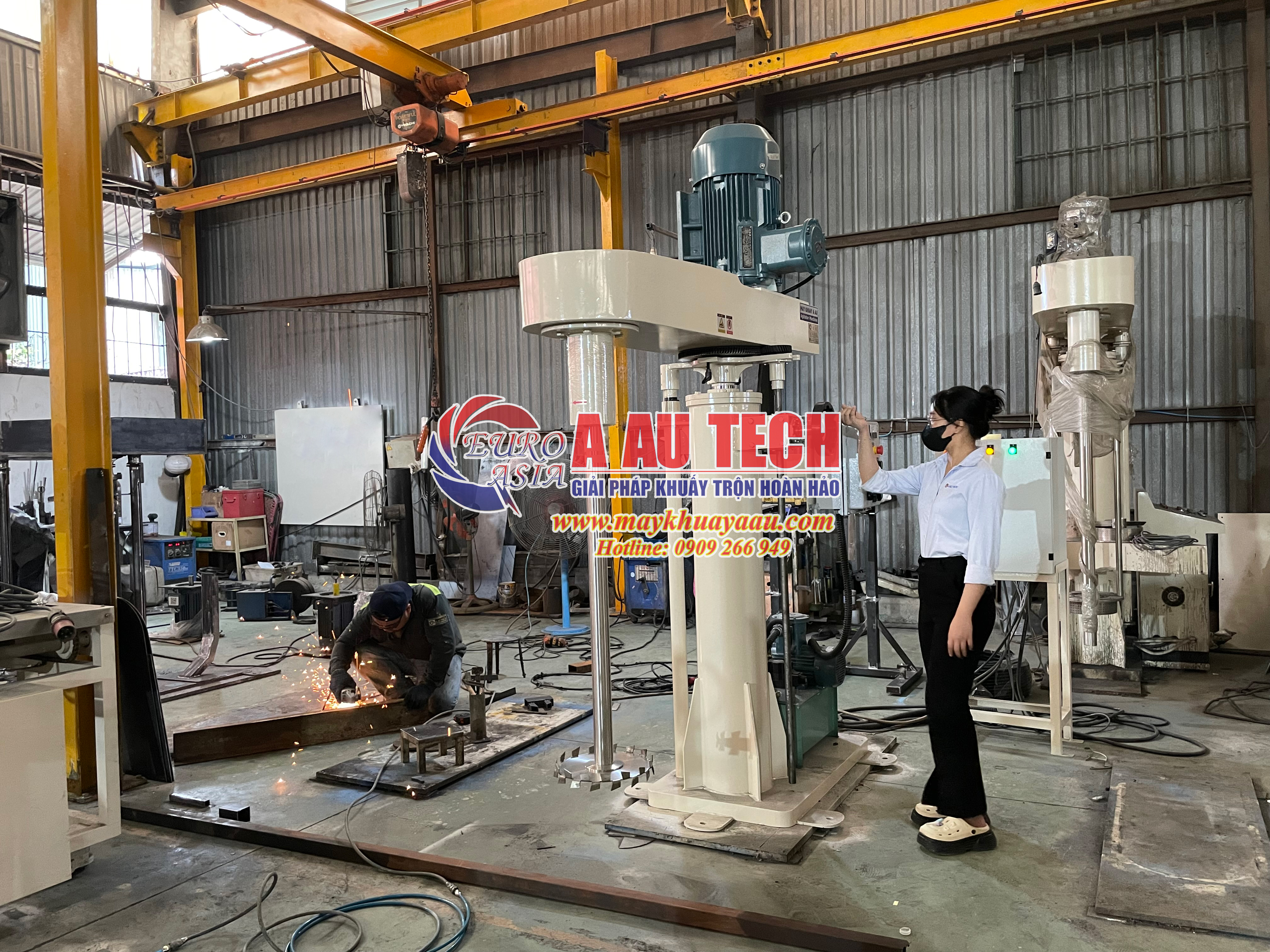 Máy khuấy dầu nhớt 500 lít
