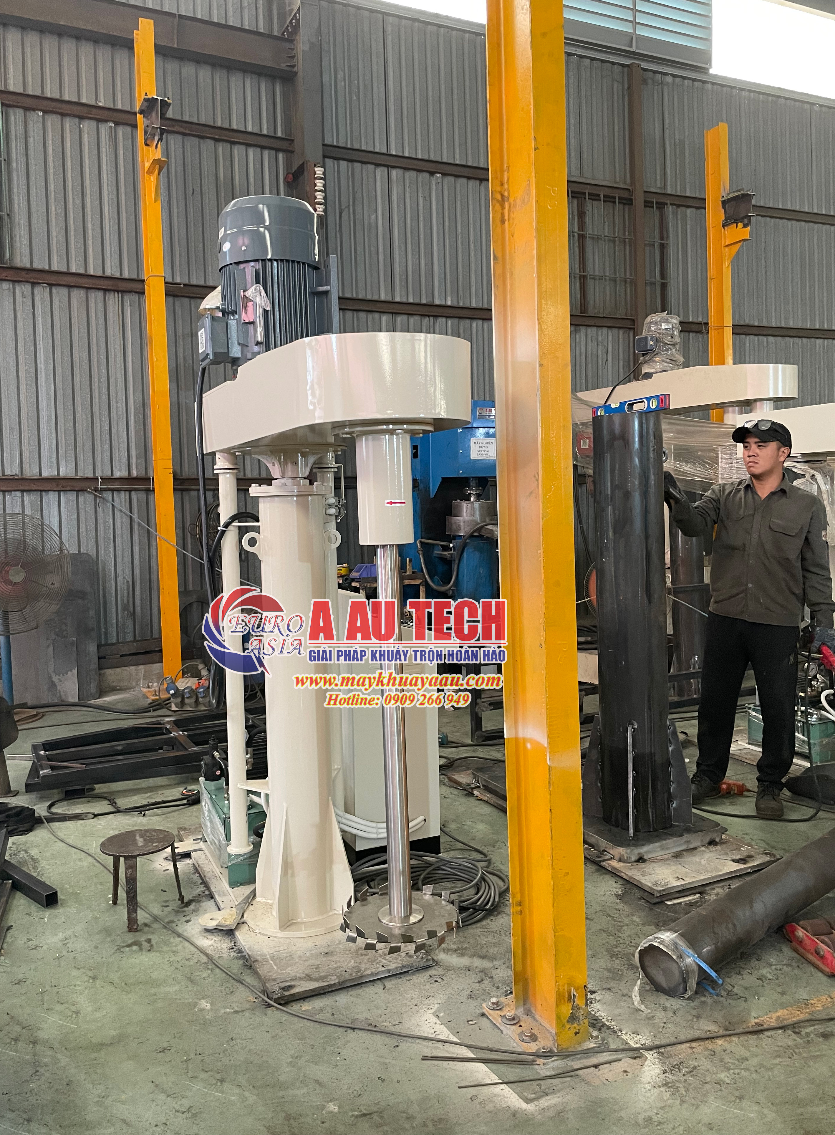Máy khuấy háo chất