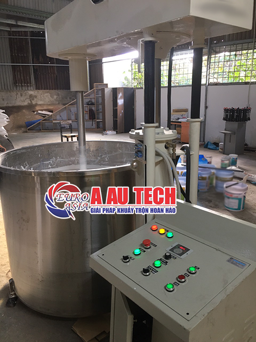 Vận hành máy trộn sơn 1000 lít