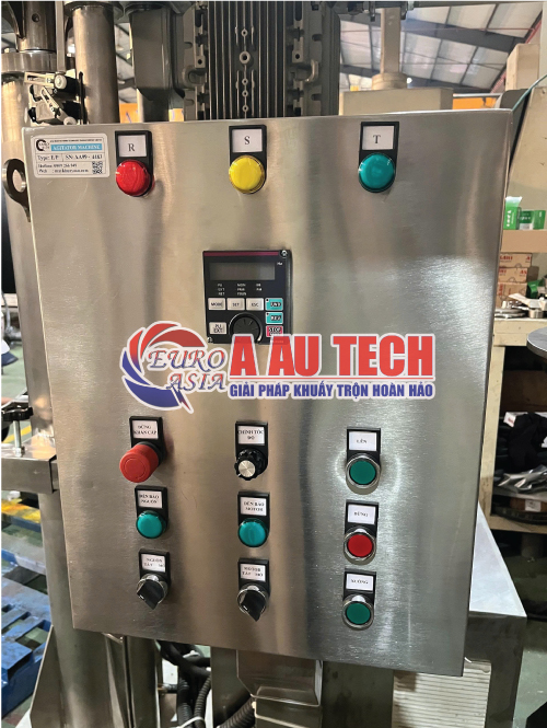 Tủ điều khiển