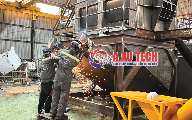 Gia công máy trộn bột xây dựng