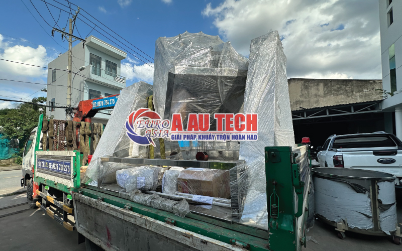 Máy trộn lập phương