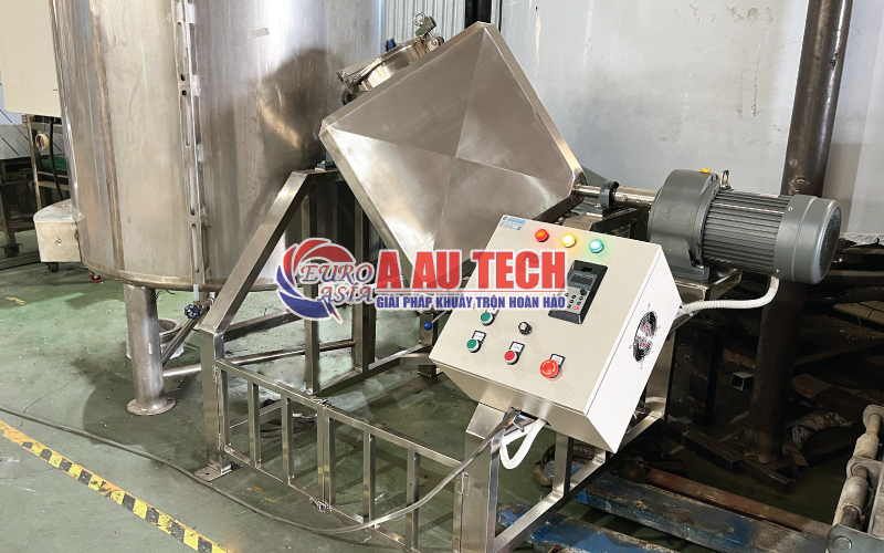 Máy trộn lập phương