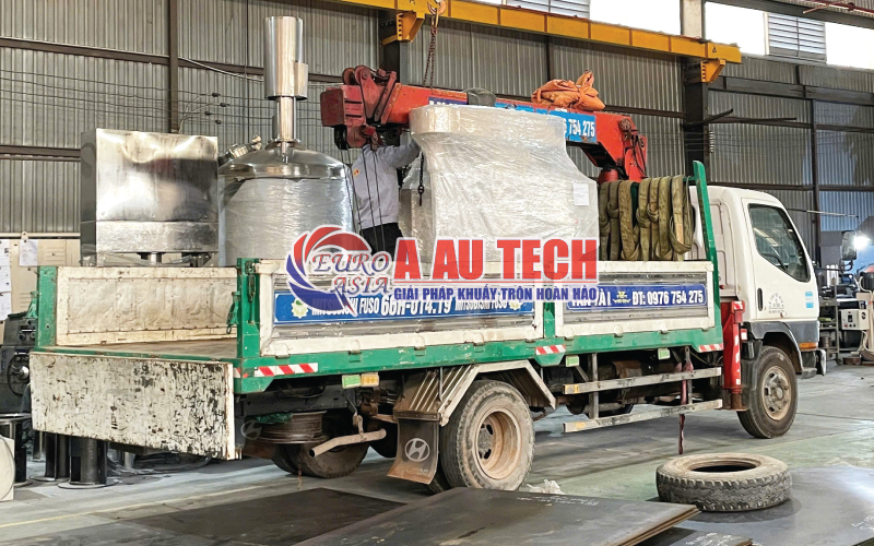 Giao hàng máy khuấy sơn