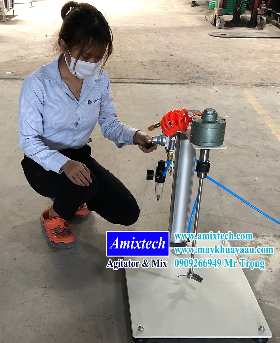 Máy khuấy dung môi khí nén