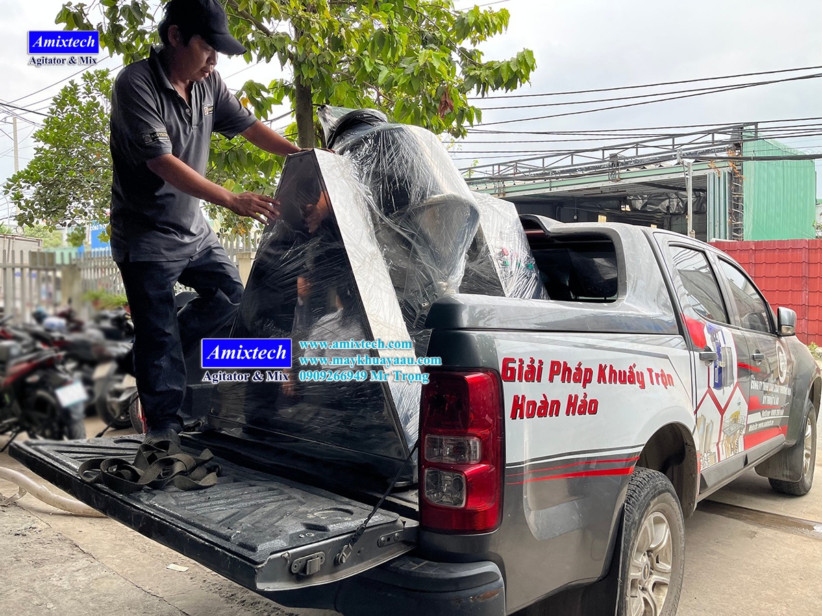 hình ảnh giao hàng máy trộn bột thuốc