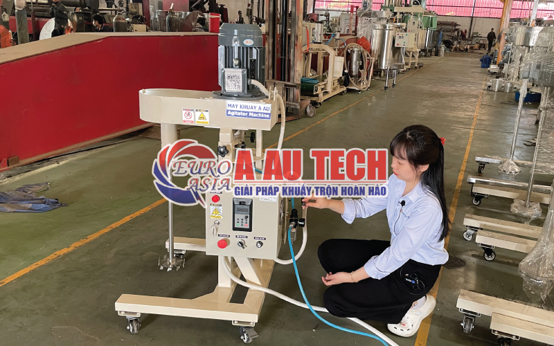 Máy khuấy công nghiệp