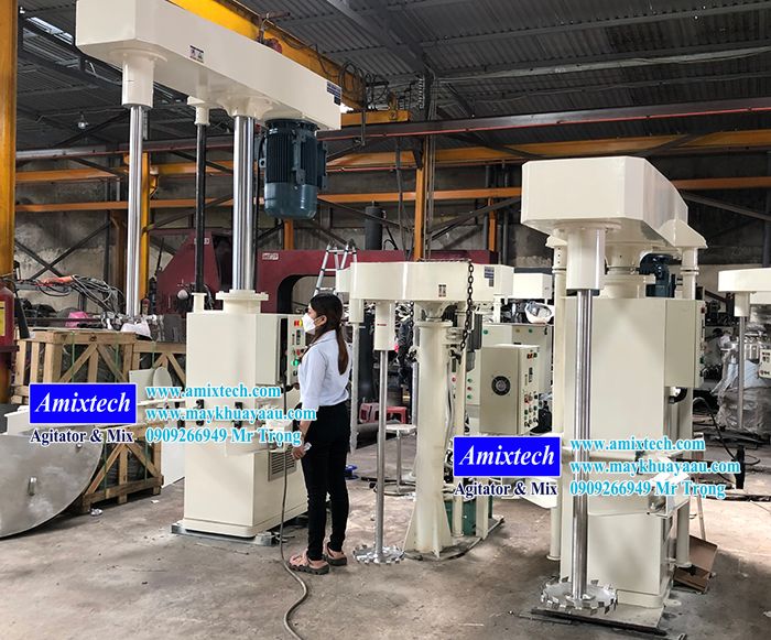 máy khuấy phân tán sơn 1000 lít