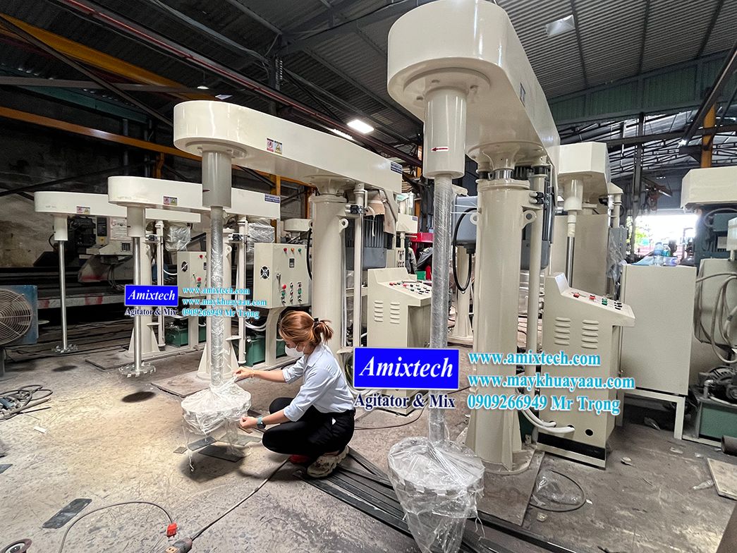 Chọn máy khuấy thuốc nhuộm