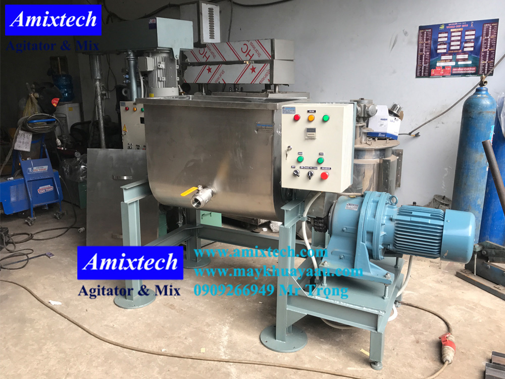 Máy trộn bánh tráng 50kg/mẽ