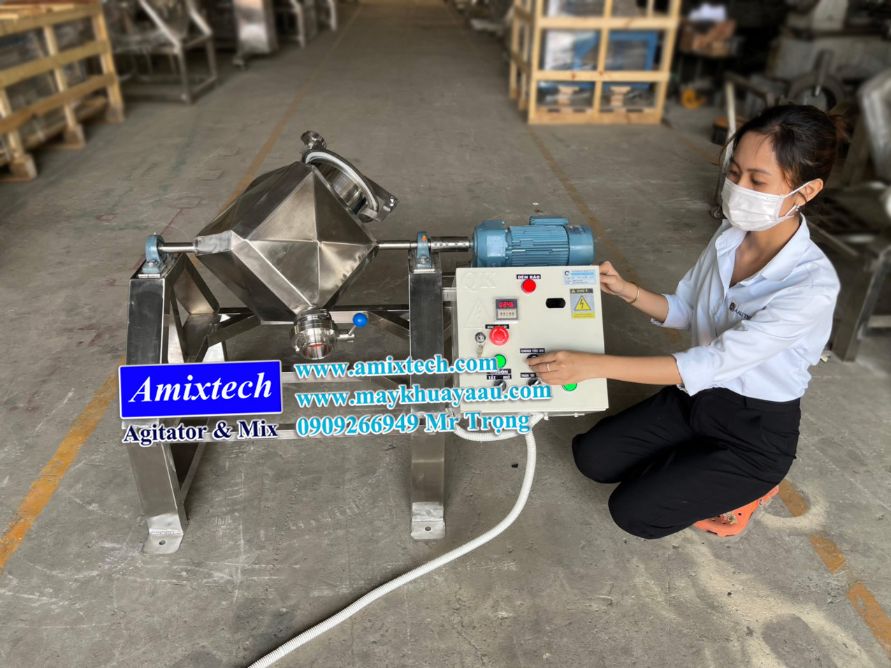 Máy trộn bột hình lập phương 10kg