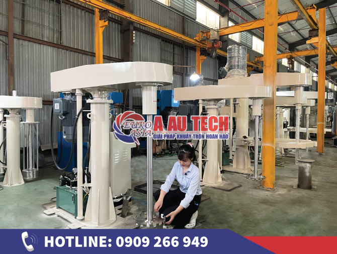 Giá máy khuấy sơn công nghiệp 2025 – Nên chọn loại nào?
