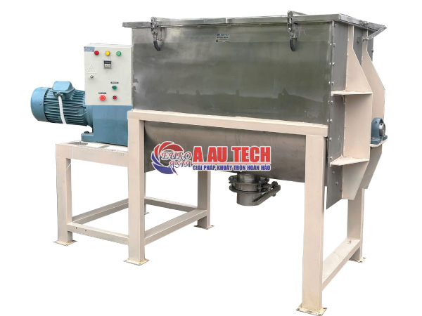 Máy trộn bột nằm ngang